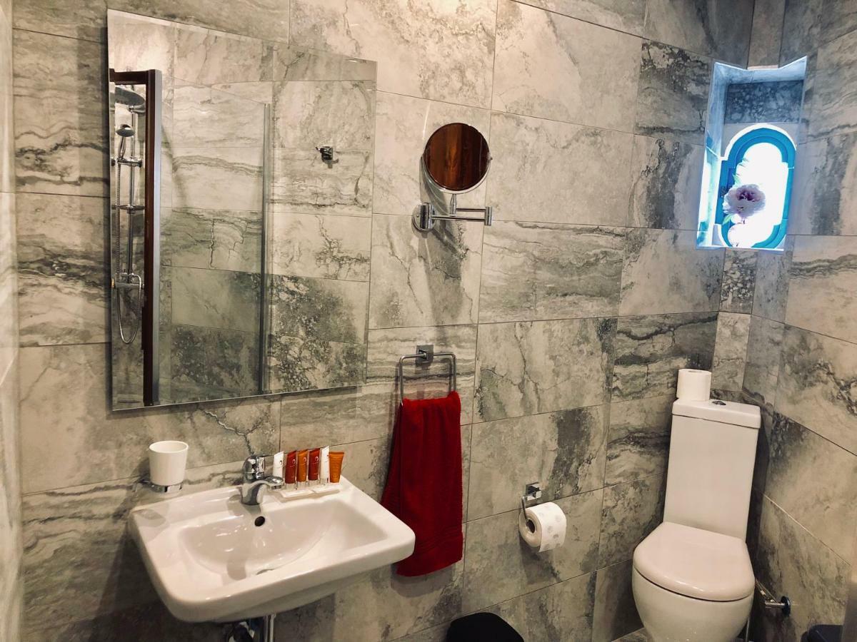 スリーマ Modern Maltese Houseヴィラ エクステリア 写真